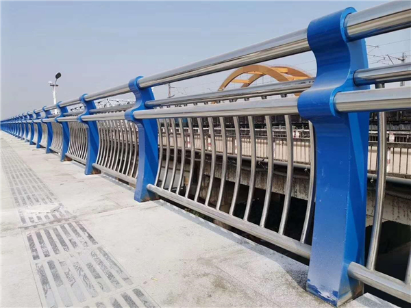资阳304不锈钢复合管护栏的生产工艺揭秘
